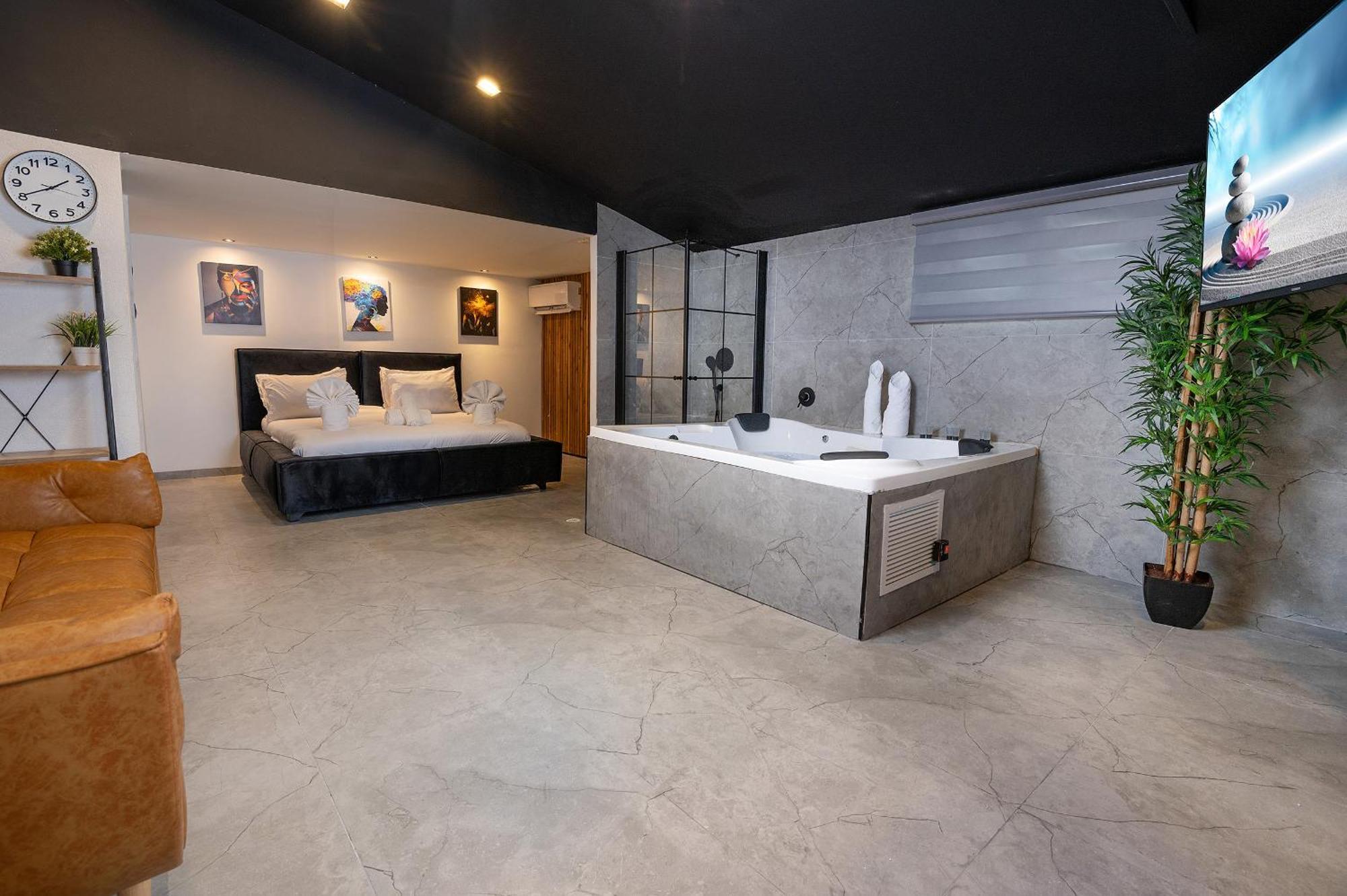 Lago Suites Hotel Иерусалим Экстерьер фото