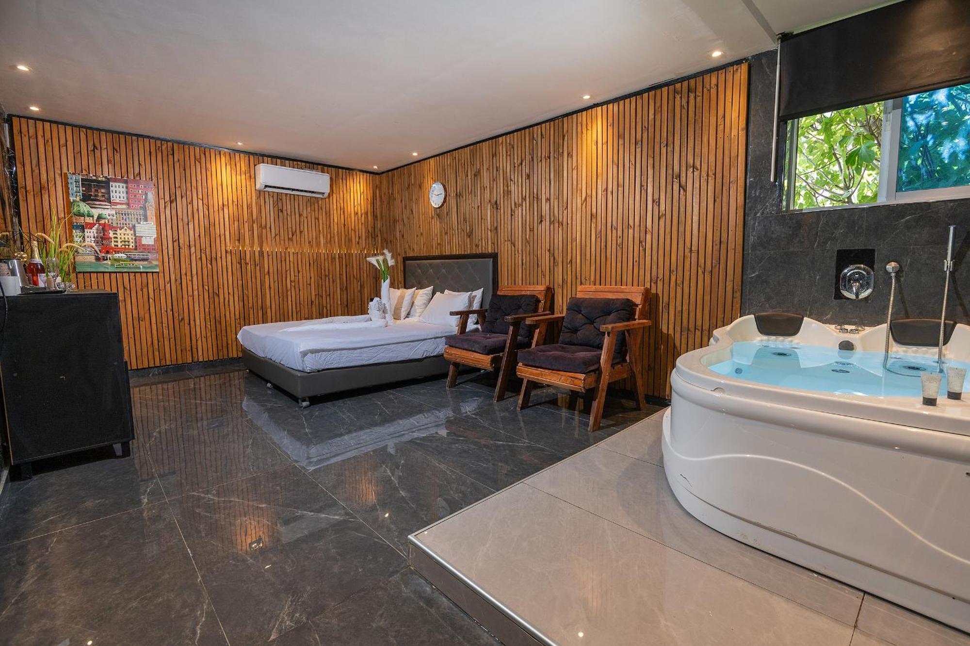 Lago Suites Hotel Иерусалим Экстерьер фото